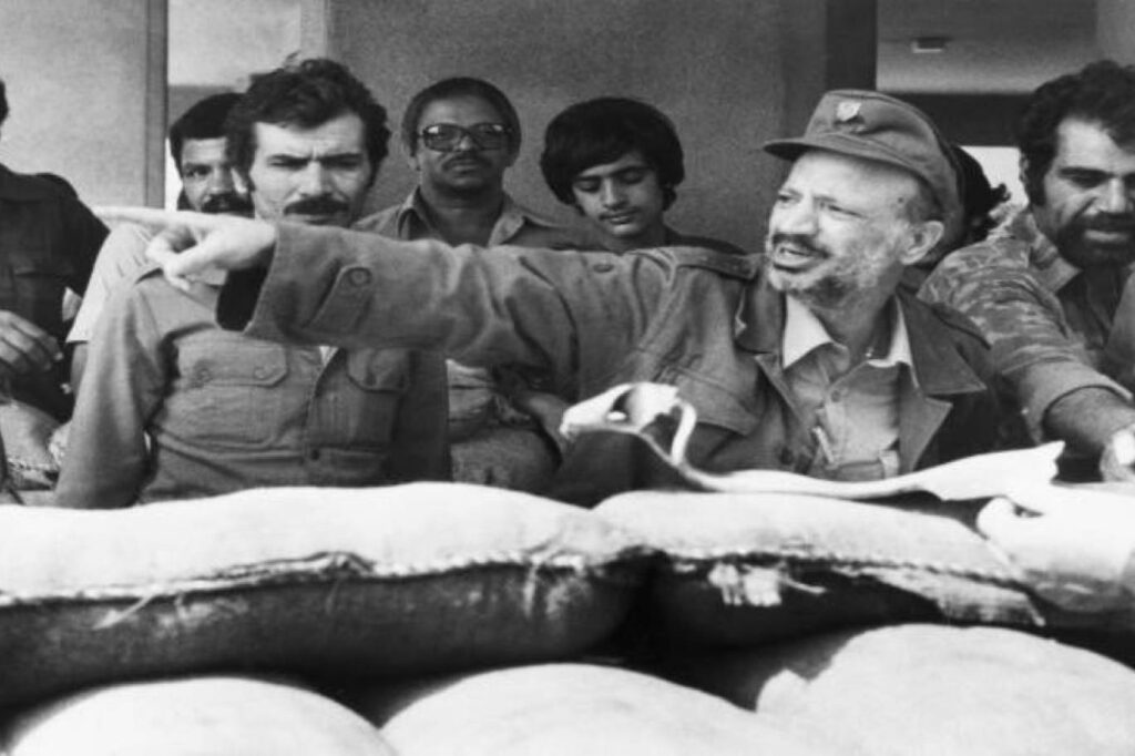 الحرب لم تكن “أهلية”… من زور التاريخ في لبنان؟