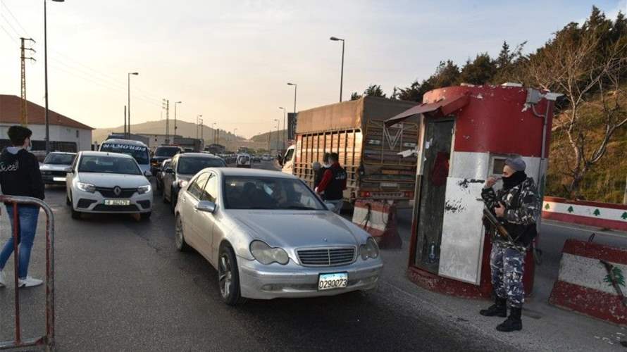 توقيف 31 سوريًّا عند حاجز المدفون