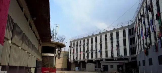 الحوت: وعود متكررة والبطء سيد الموقف