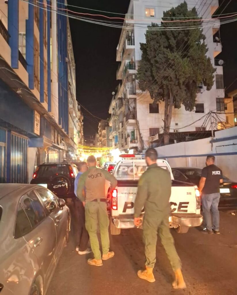 شرطة بلدية طرابلس نفذت حملة لإزالة المخالفات من الشوارع العامة