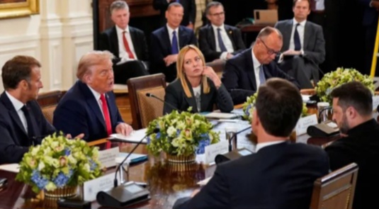 ترامب وقادة أوروبا: سياسة الصفقة وسياسة النعامة