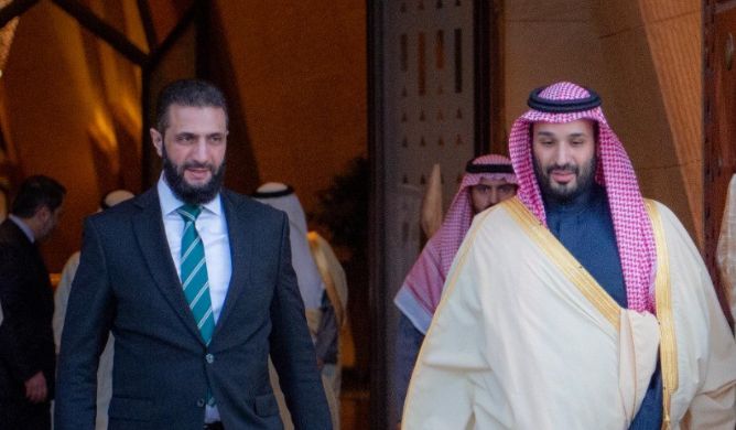 الشرع اتصل ببن سلمان: تنسيق متقدم لتعزيز الاستقرار في المنطقة