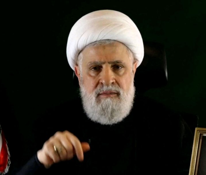 قاسم يختزل لبنان بخيارين أحاديين